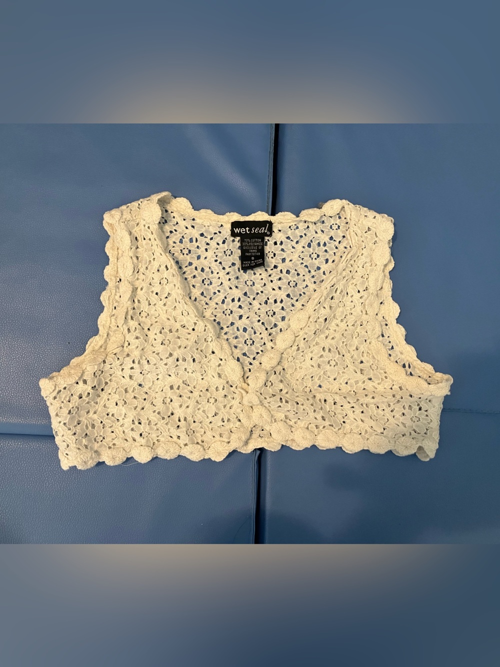 Wet Seal Off White Lace Cropped Vest